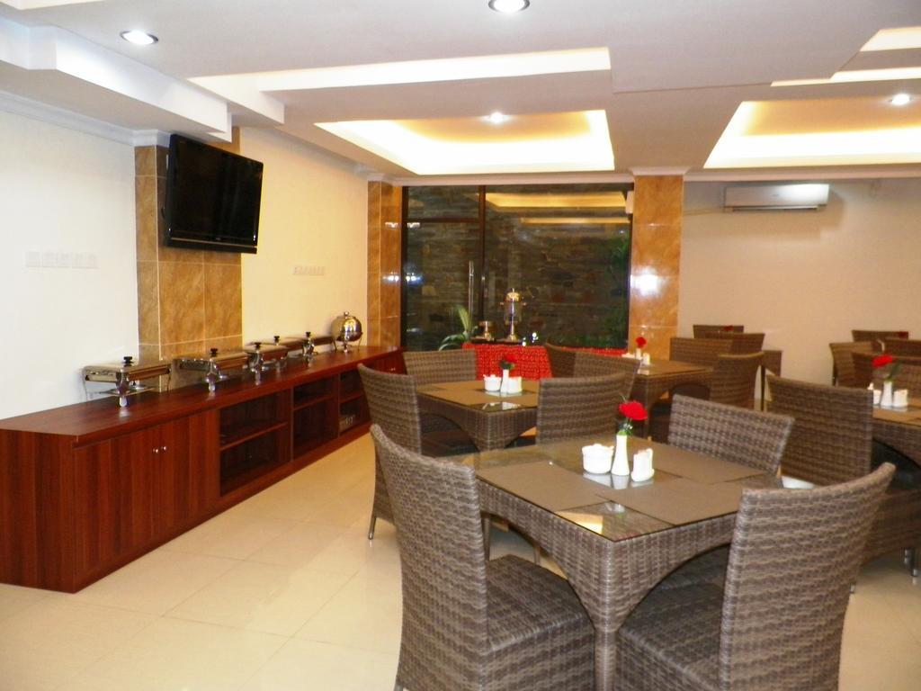 יוגיאקרטה Maranatha Grand Hotel מראה חיצוני תמונה